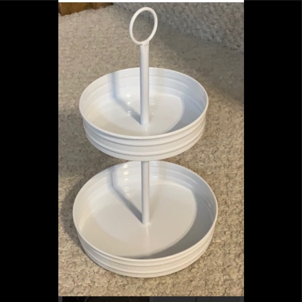2 Target tiered trays